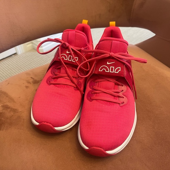 Hot pink Nike Max - Picture 1 of 4